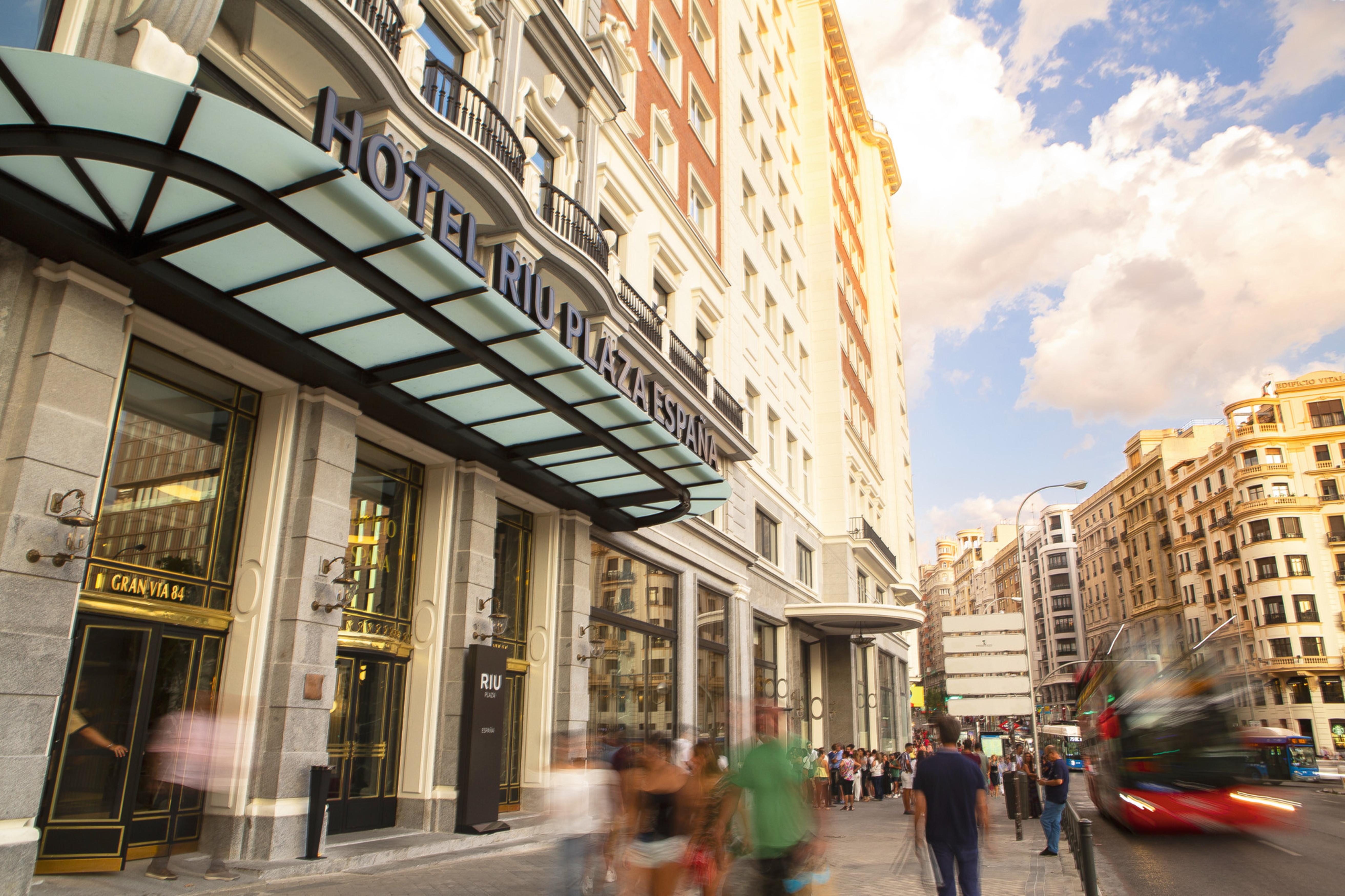 Riu Plaza Espana Madrid Bagian luar foto